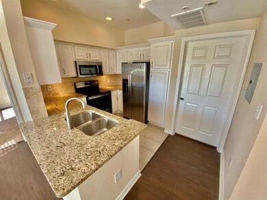 1901 Post Oak Park Dr unit 10103, Houston, TX 77027 - photo 2