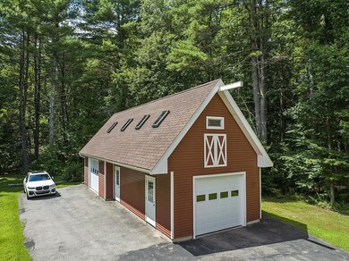 166 N Shore Rd, Derry, NH 03038 - photo 3