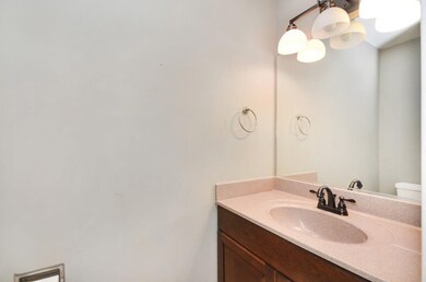 006-105-inverness-court-kalamazoo-mi-490