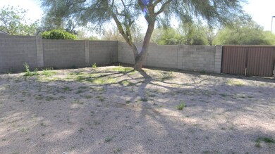 2851 W. Gregory 004