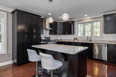 37 Chisholm Farm Dr, Stratham, NH 03885 - photo 6