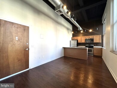 1510 Chestnut St unit 902, Philadelphia, PA 19102 - photo 6