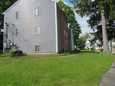1 19th St unit 4, Lowell, MA 01850 - photo 4