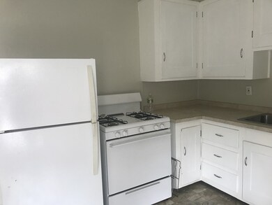 10 Thomas St unit 3 South, Fall River, MA 02723 - photo 4