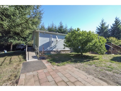 71283 Highway 101, North Bend, OR 97459 - photo 6