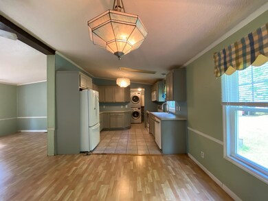 207 Redwood Rd, Loudon, NH 03307 - photo 6