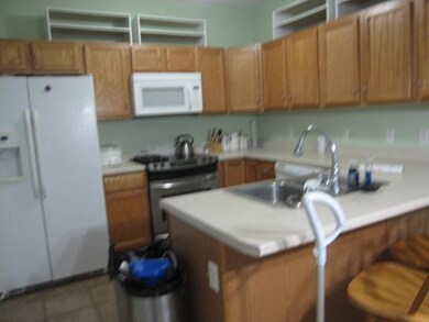 39 Buttercup Ln unit 39, South Grafton, MA 01560 - photo 4