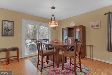 4 Pine Tree Ct, Reading, PA 19607 - photo 5