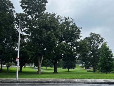 Executive House unit 302, Worcester, MA 01609 - photo 4