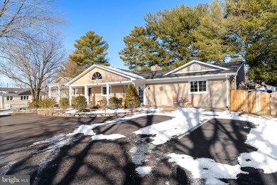 205 Ken Culbert Ln, Purcellville, VA 20132 - photo 2