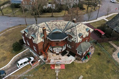 19 Hillcrest Dr, Olyphant, PA 18447 - photo 4