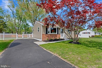 112 Laurel Ave, Sicklerville, NJ 08081 - photo 2