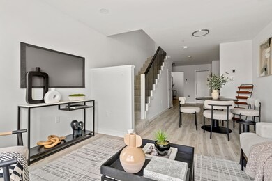 602 Canterbury St unit 8, Roslindale, MA 02131 - photo 3