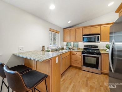 213 W Village Ln, Boise, ID 83702 - photo 5