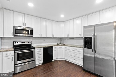 1543 Marlborough Ct unit II, Crofton, MD 21114 - photo 2