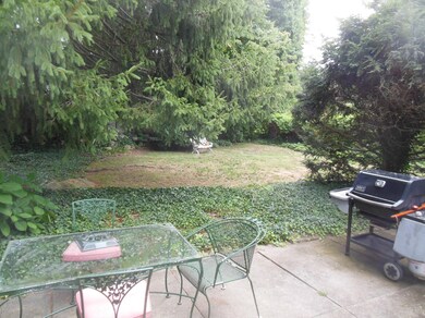 Terrace and deep yard