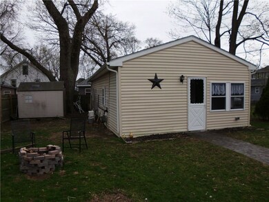 76 Walton Ave, Warwick, RI 02886 - photo 3