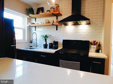 2237 Farrington Ave unit 201, Alexandria, VA 22303 - photo 2