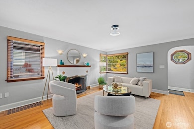 This living space easily accommodates comfortable seating for a group.