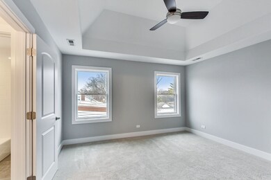 588 W Gladys Ave, Elmhurst, IL 60126 - photo 3