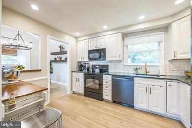 308 Covered Bridge Rd, Cherry Hill, NJ 08034 - photo 7