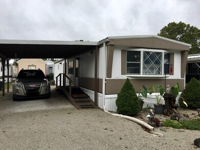 Front Lot 7