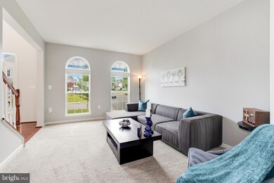 36087 Welland Dr, Round Hill, VA 20141 - photo 4