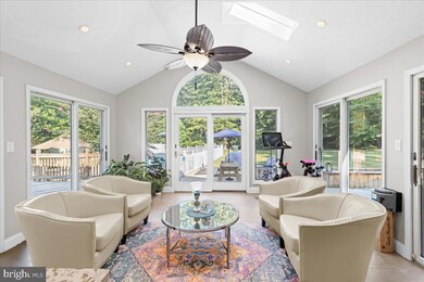 1707 Nob Hill Ct, Owings, MD 20736 - photo 4