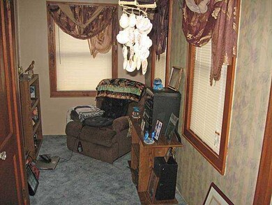 Studio/Study/Office