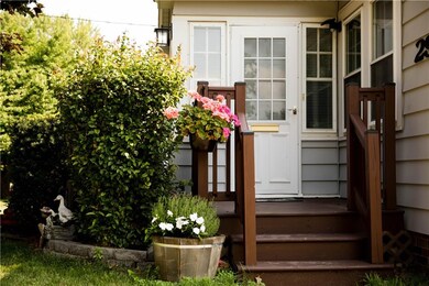 2917 E 29th St, Des Moines, IA 50317 - photo 2