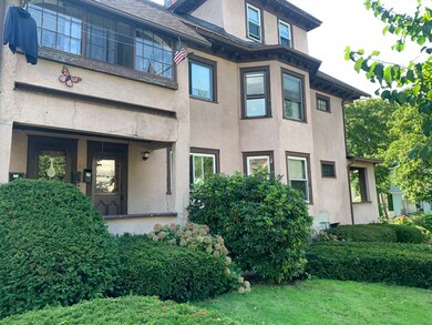 35 Leete St, Springfield, MA 01108 - photo 2