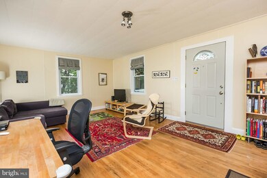 5506 Tramore Rd, Baltimore, MD 21214 - photo 7