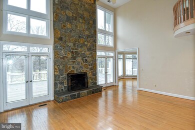 8825 Watts Mine Terrace, Potomac, MD 20854 - photo 4