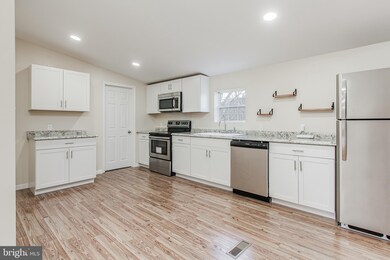 12829 Lanes Run Rd, Big Pool, MD 21711 - photo 5