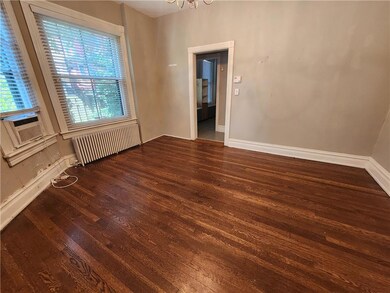 215 E Church St, Bethlehem, PA 18018 - photo 3