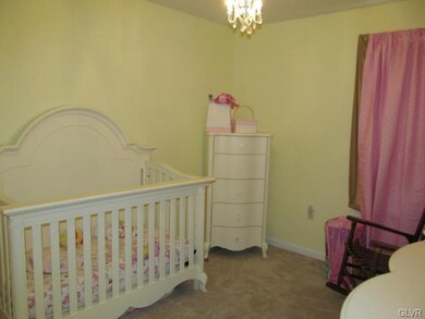 7145 Pioneer Dr, Macungie, PA 18062 - photo 7