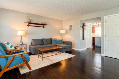 1323 Kellerman Ct-8