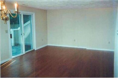 131 Brickett Hill Cir, Haverhill, MA 01830 - photo 5