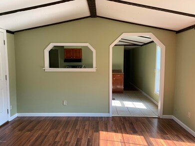 Entrance to Kitchen