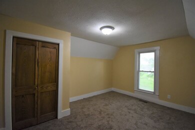 60 D St SW, Linton, IN 47441 - photo 2