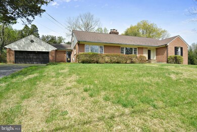 8308 Twin Forks Ln, Chevy Chase, MD 20815 - photo 2