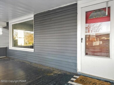 505 Bryant St, Stroudsburg, PA 18360 - photo 5