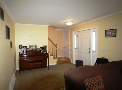 11 Prospect Hills Rd, Rensselaer, NY 12144 - photo 2