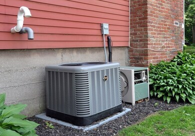 338 Green St, North Weymouth, MA 02191 - photo 4