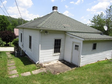 6 Browarsky Blvd, Avella, PA 15312 - photo 5