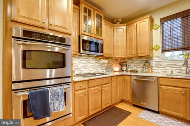 25399 Elm Terrace, Aldie, VA 20105 - photo 5