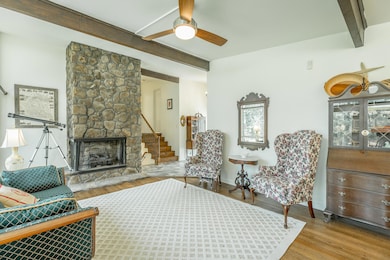 1115 Woodbine Way HD-6