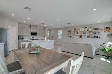 10630 Adobe Ranch St, Las Vegas, NV 89141 - photo 6