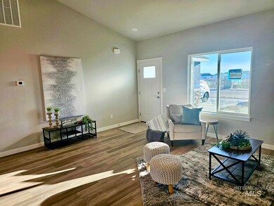 2638 Glacier Dr, Burley, ID 83318 - photo 2