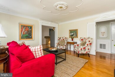 1111 Greenway Rd, Cockeysville, MD 21030 - photo 2